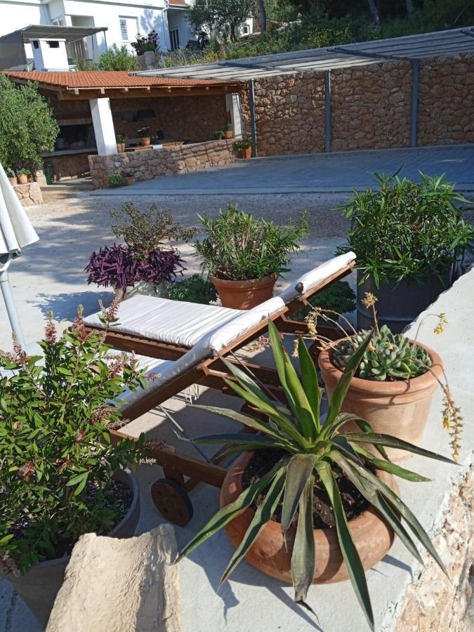 Apartmani Nila Sveta Nedelja  Bagian luar foto
