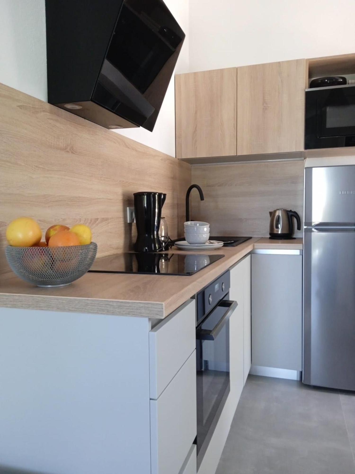 Apartmani Nila Sveta Nedelja  Bagian luar foto